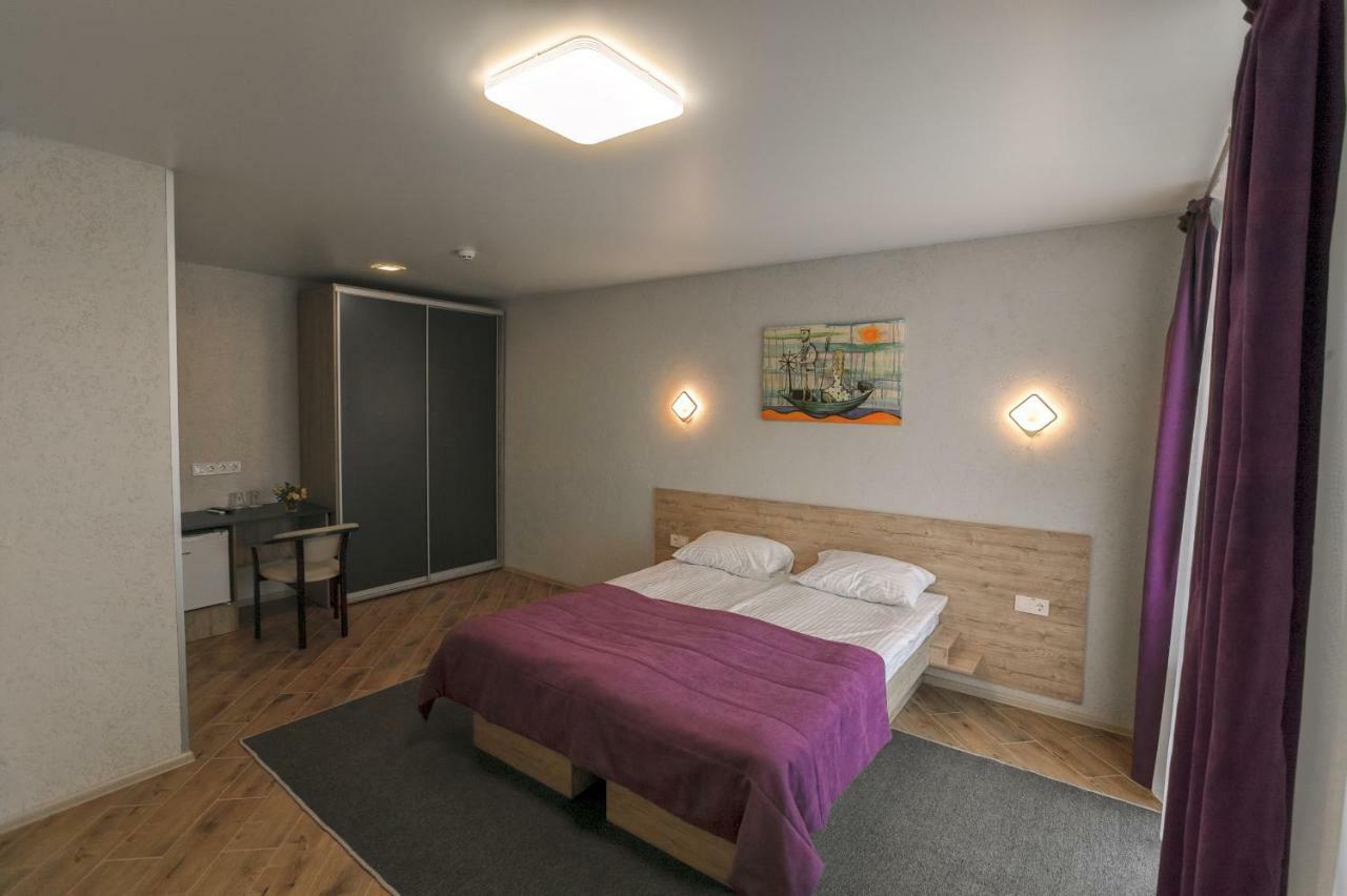 Raziotel Rishelyevskiy 헤르손 외부 사진